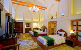 اتاق سه تخته سرای صفوی اقامتگاه سنتی میناس اصفهان