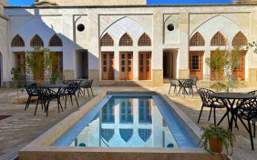 هتل بوتیک سرای نفیس کاشان