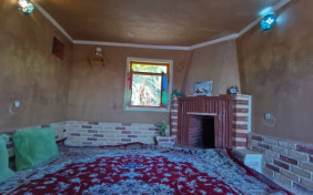 سوئیت دو نفره یاس(کف خواب) اقامتگاه بومگردی پایو خور و بیابانک