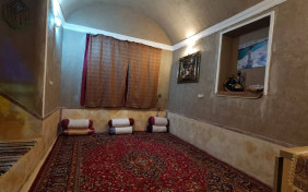 اتاق سه نفره نمکزار(کف خواب) اقامتگاه بومگردی پایو خور و بیابانک