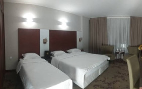 اتاق سه تخته استاندارد هتل آرامیس پلاس کیش