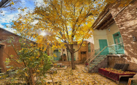 اقامتگاه بومگردی خانه جواهری بوئین میاندشت خوانسار