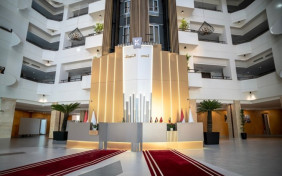 هتل قصر الخورنق (Khawarnaq Palace) نجف 2