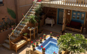 اقامتگاه بومگردی میراث پدری نیشابور