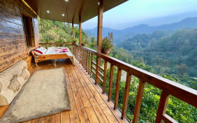 اقامتگاه بومگردی ننه گل رامسر