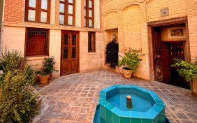 اقامتگاه بومگردی خانه شیراز 1