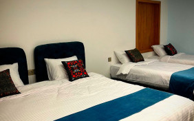 اتاق چهار تخته خاتون هتل بوتیک ماه گیسو شیراز