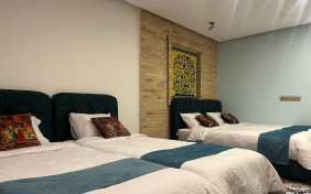 اتاق چهار تخته سوگل هتل بوتیک ماه گیسو شیراز