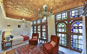 اقامتگاه سنتی عمارت سحرخیزان شیراز 3
