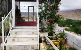 اقامتگاه بومگردی برج بهشت شیروان