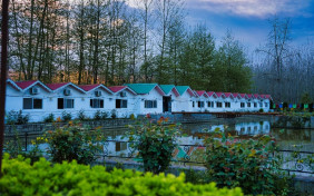 مجتمع اقامتی مهرگان صومعه سرا