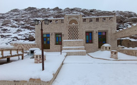 اقامتگاه بومگردی خانه نقلی تفت