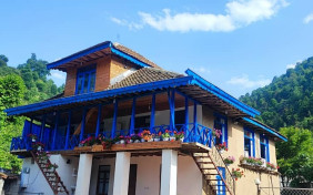 اقامتگاه بومگردی اکبربابا تالش