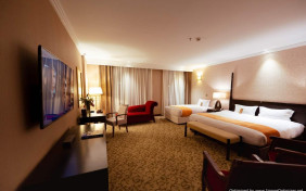 اتاق رویال فامیلی سه تخته EF (طبقات 15 تا 20) هتل اسپیناس پالاس تهران