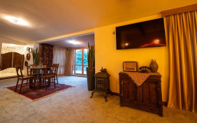 اقامتگاه سنتی عمارت 85 تهران 3