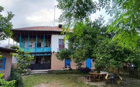 اقامتگاه بومگردی کندوج تنکابن