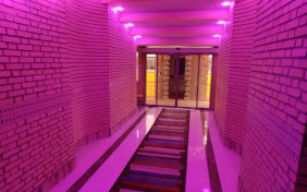 خانه مسافر حسین پور (نارنجسرا) تنکابن