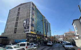 سوئیت آپارتمان گلندگلدسوئیت(GlendGoldSuit) وان