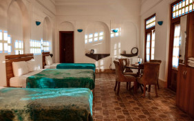 هتل بوتیک دربار یزد 4