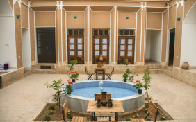 اقامتگاه بومگردی یزدمهر یزد