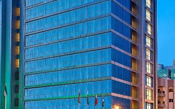 تور هتل رویال کانتیننتال (Royal Continental) دبی