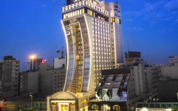 تور هتل الماس 2 مشهد