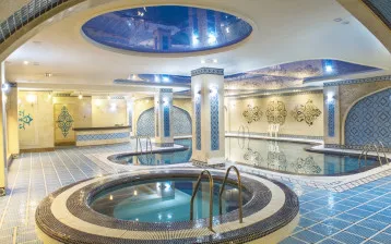 نمای هتل مدینه الرضا