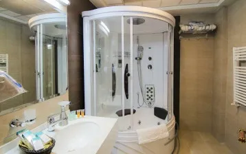 اتاق دیگر هتل مدینه الرضا