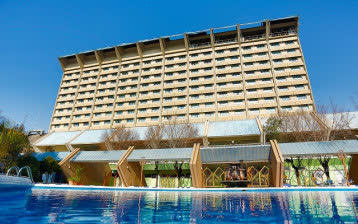 تور هتل لاله تهران