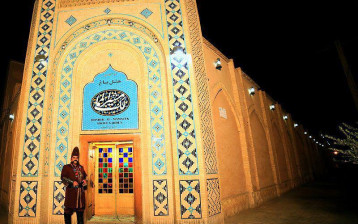 تور هتل باغ مشیرالممالک یزد