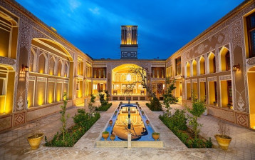 تور هتل بوتیک صفی خانی یزد