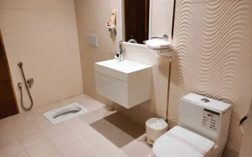 رستوران هتل امپراطور