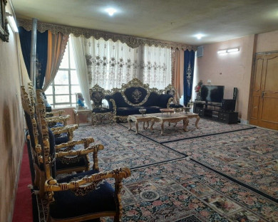 Aligoodarz-TakhteJamshid-2.jpg