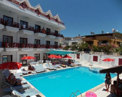 Antalya-HimerosBeach-1.jpg