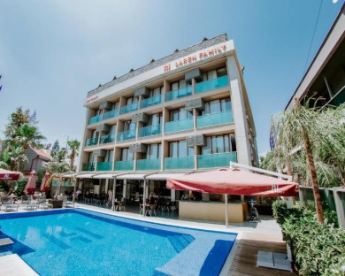 Antalya-LarenFamily-1.jpg