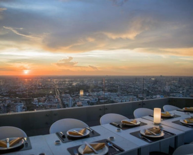 Bangkok-BaiyokeSky-25.jpg