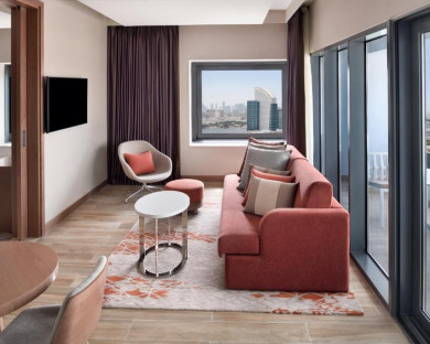Dubai-HolidayInnFestivalCity-7.jpg