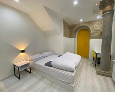 Esfahan-Isfahanheritagehostel-13.jpg