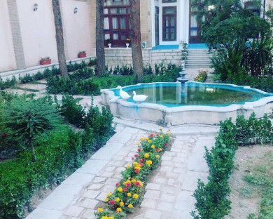 Esfahan-Nesfejahan-23.jpg