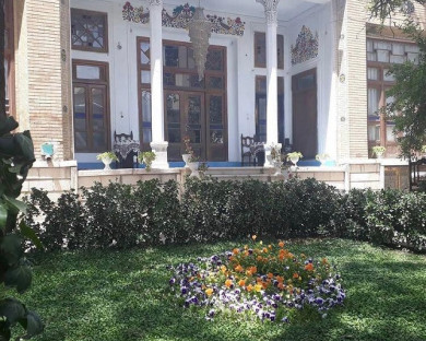 Esfahan-Nesfejahan-24.jpg