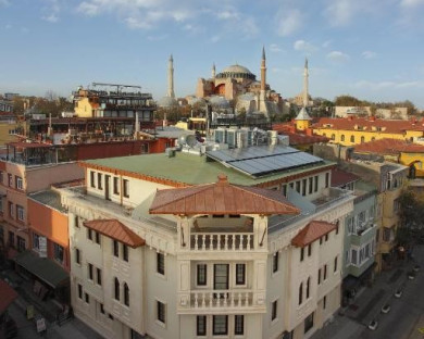 Istanbul-BizCevahirSultanahmet-3.jpg