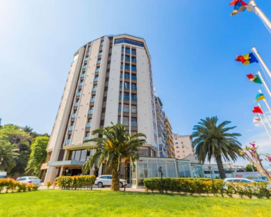 Izmir-BestWesternPlusKonak-1.jpg