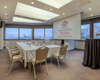Izmir-BestWesternPlusKonak-21.jpg