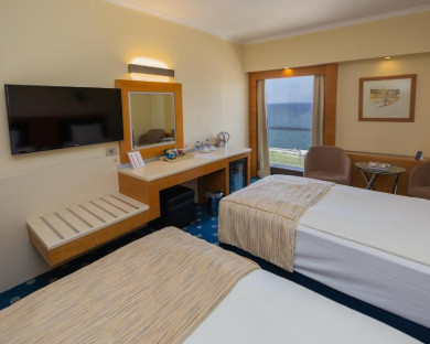 Izmir-BestWesternPlusKonak-8.jpg