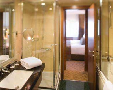 Izmir-Movenpick-5.jpg