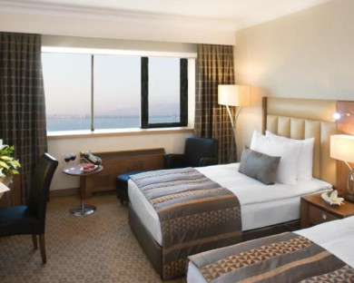 Izmir-Movenpick-7.jpg