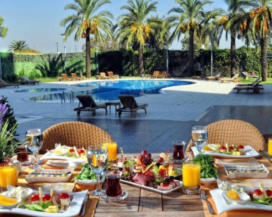 Izmir-WyndhamGrandOzdilek-26.jpg
