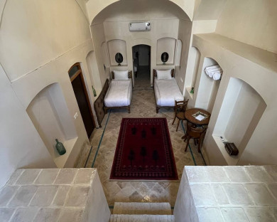Kashan-Mirzataghikhan-06.jpg