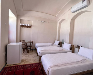 Kashan-Mirzataghikhan-17.jpg