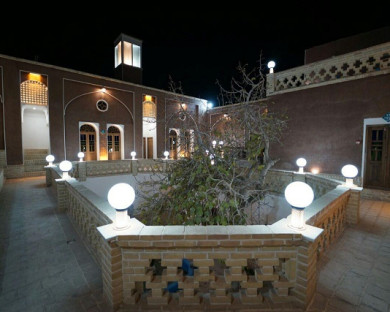Kashan-Sana-08.jpg